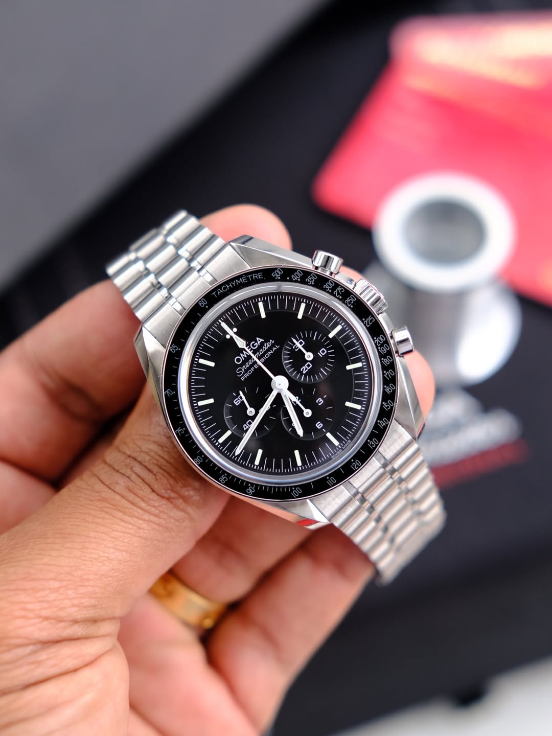OMEGA SPEEDMASTER SAFIRA